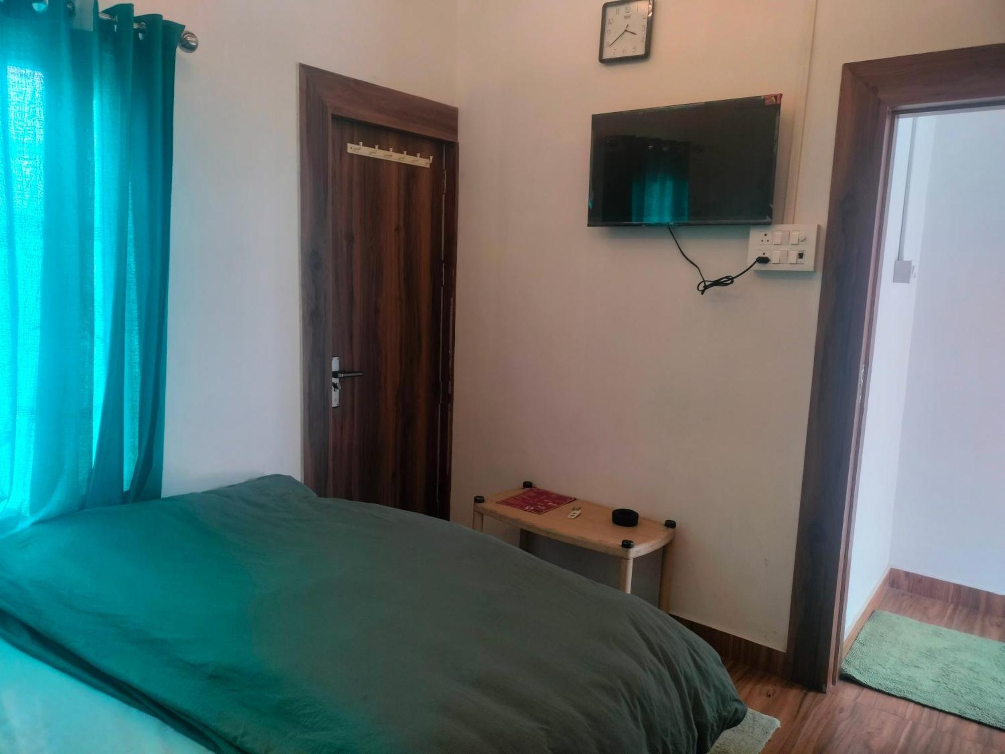 Kishan Home Stay Mathura Luaran gambar